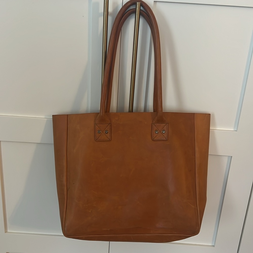 🕶️Parker Clay Caramel Rust Brown Leather Tote Bag - Picture 4 of 7